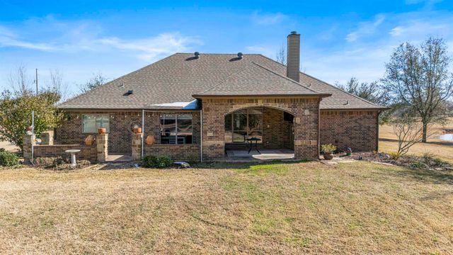 1455 CR 306 D, Henderson, TX 75654