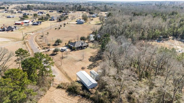 1455 CR 306 D, Henderson, TX 75654