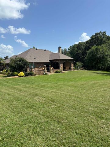 1455 CR 306 D, Henderson, TX 75654