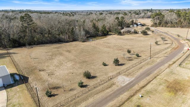 1455 CR 306 D, Henderson, TX 75654