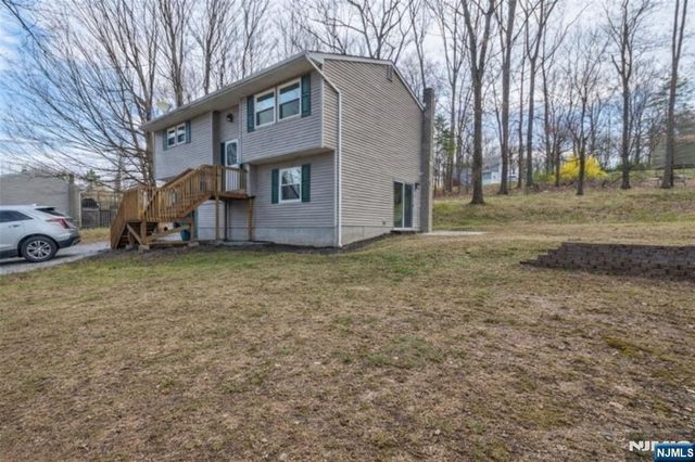 88 Wawayanda Road, Vernon, NJ 07422