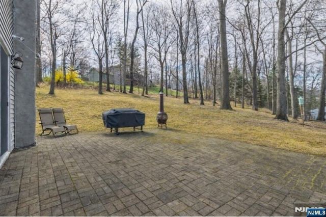 88 Wawayanda Road, Vernon, NJ 07422