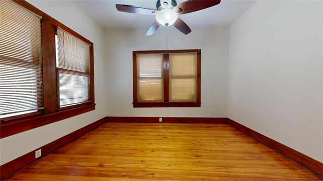 1711 Avenue M, Galveston, TX 77550