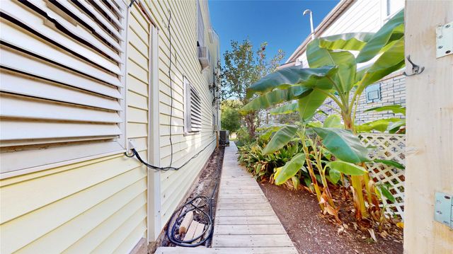 1711 Avenue M, Galveston, TX 77550