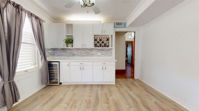 1711 Avenue M, Galveston, TX 77550