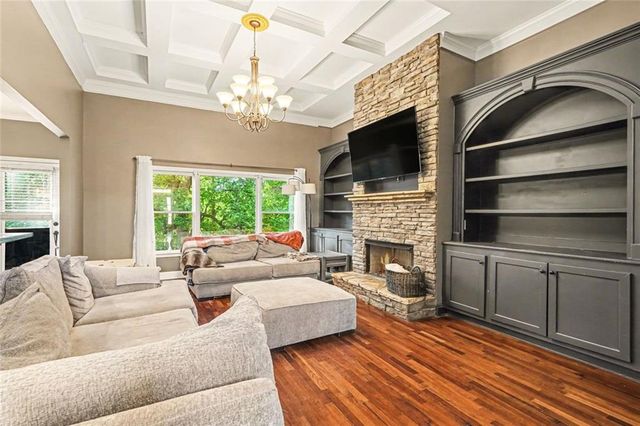 913 Arbor Drive, Loganville, GA 30052