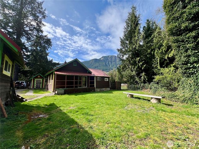 68116 NE 148th Street, Baring, WA 98224