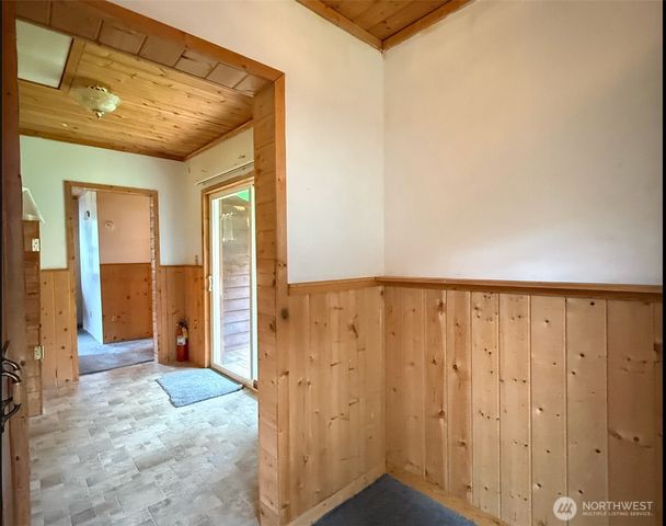 68116 NE 148th Street, Baring, WA 98224
