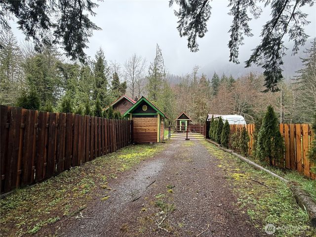 68116 NE 148th Street, Baring, WA 98224