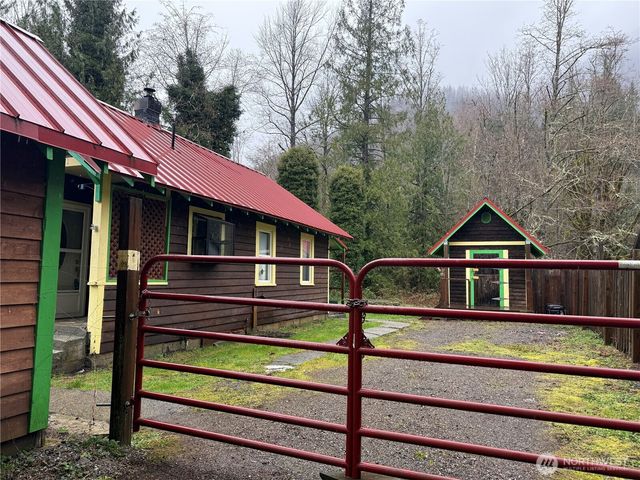 68116 NE 148th Street, Baring, WA 98224
