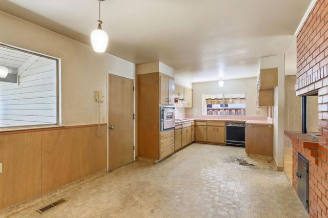 807 Cathedral Drive, Sunnyvale, CA 94087