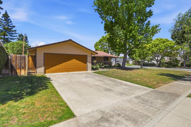 807 Cathedral Drive, Sunnyvale, CA 94087