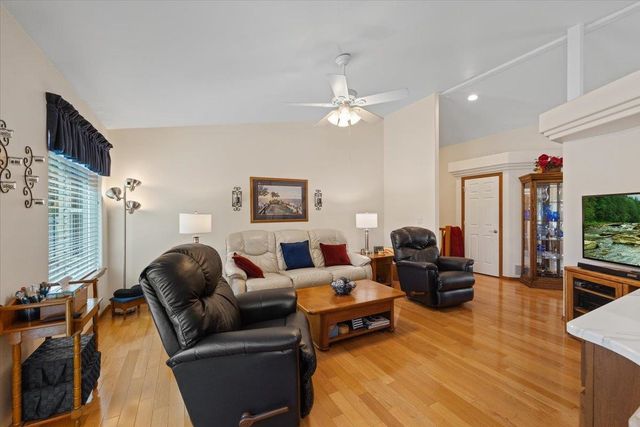 24332 E MARTI Ct, Liberty Lake, WA 99019