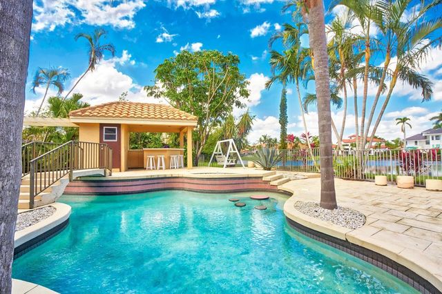 21125 Hamlin Drive, Boca Raton, FL 33433