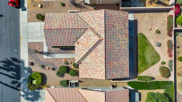 78948 Waterford Lane, Palm Desert, CA 92211