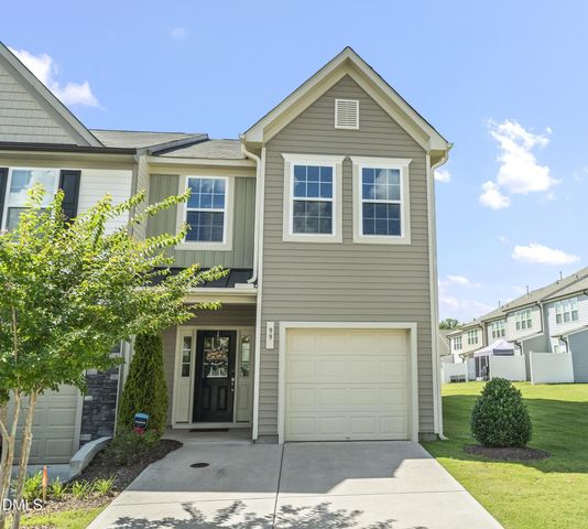 99 E Porthaven Way, Clayton, NC 27527