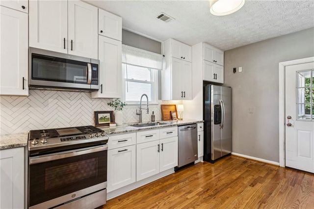 1241 Niles NW Avenue, Atlanta, GA 30318