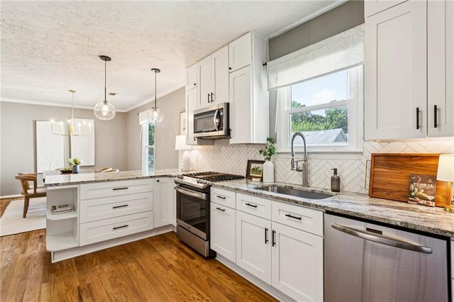 1241 Niles NW Avenue, Atlanta, GA 30318