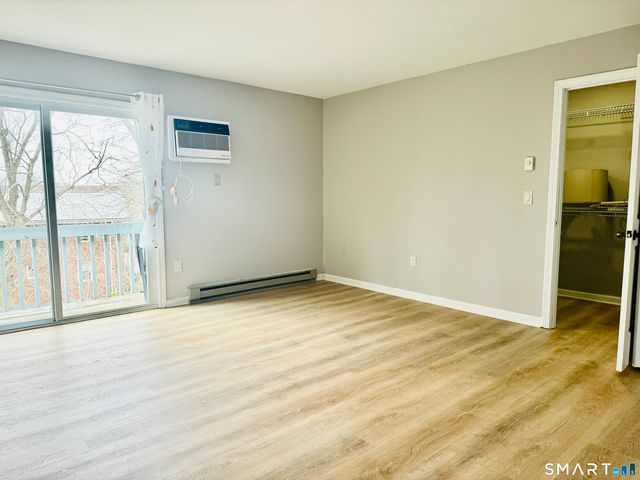 611 Ocean Avenue D4, New London, CT 06320