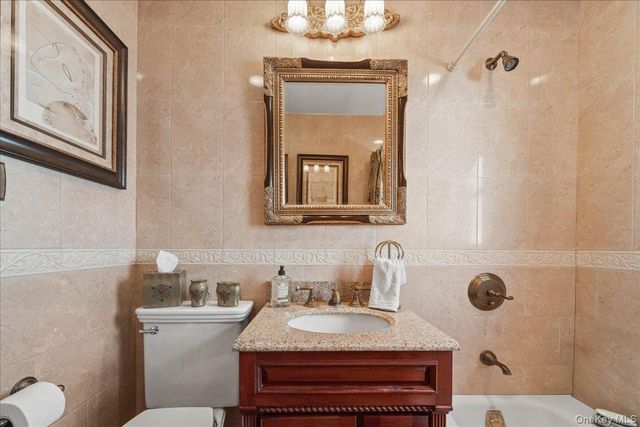 214 Central Boulevard, New Hyde Park, NY 11040