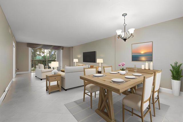 4734 Lucerne Lakes Boulevard E 302, Lake Worth, FL 33467