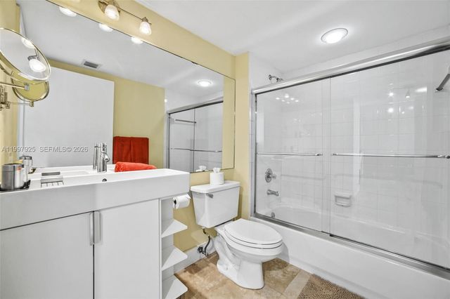 650 W Ave 1104 1104, Miami Beach, FL 33139