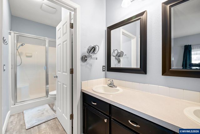 4977 Manning Ct NE, Salem, OR 97305