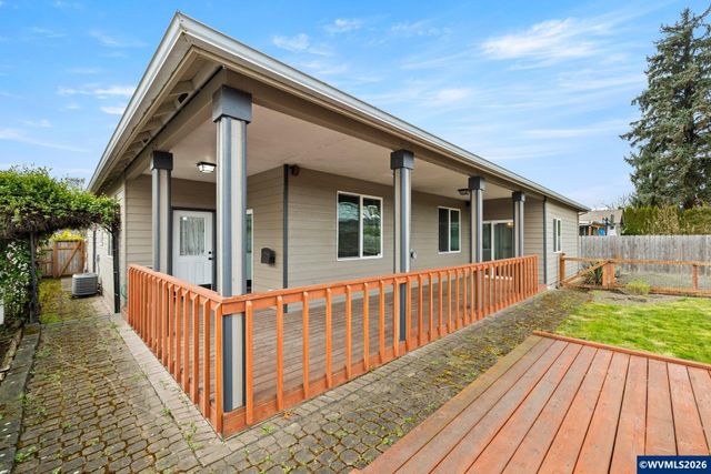 4977 Manning Ct NE, Salem, OR 97305