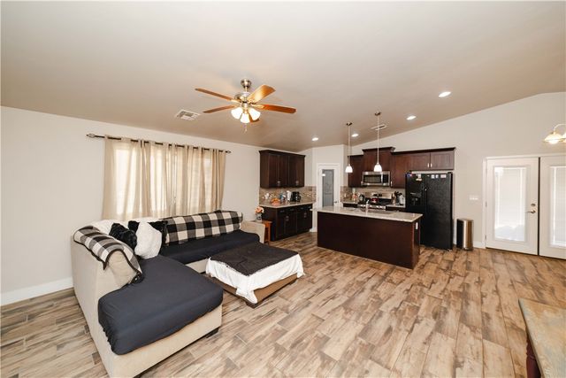 2820 N Brook Street, Kingman, AZ 86401