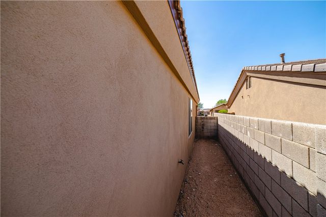 2820 N Brook Street, Kingman, AZ 86401