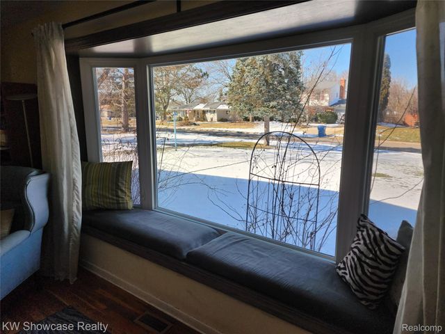 310 Boutell Drive, Grand Blanc, MI 48439