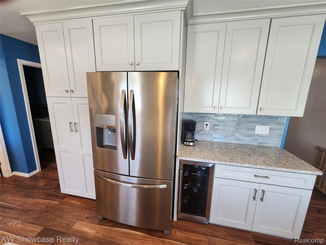 310 Boutell Drive, Grand Blanc, MI 48439