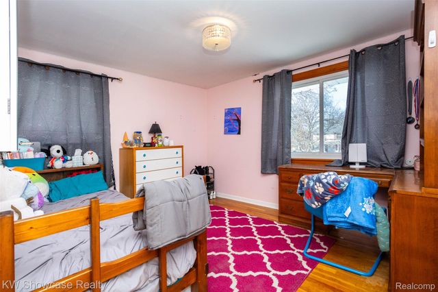 310 Boutell Drive, Grand Blanc, MI 48439