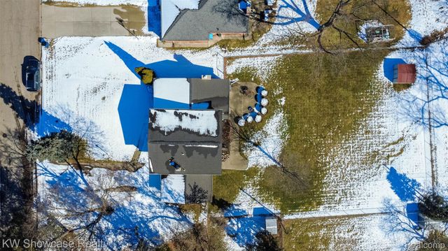 310 Boutell Drive, Grand Blanc, MI 48439