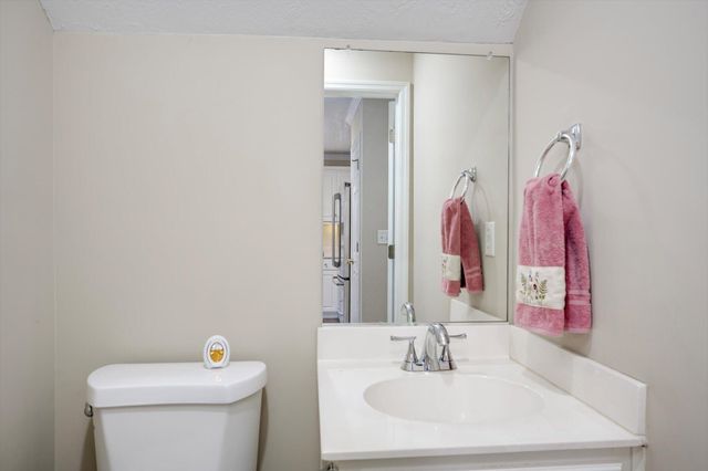 303 Village Parkway, North Augusta, SC 29841