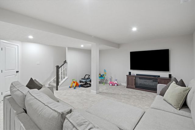 1812 Wildflower Road, Fairborn, OH 45324