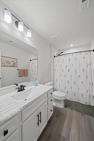 1812 Wildflower Road, Fairborn, OH 45324