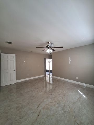 9219 SW 1st Place, Boca Raton, FL 33428