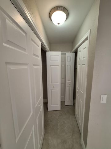 9219 SW 1st Place, Boca Raton, FL 33428