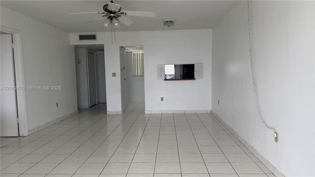 3000 Marcos Dr P210, Aventura, FL 33160