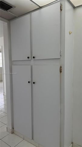 3000 Marcos Dr P210, Aventura, FL 33160