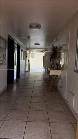 3000 Marcos Dr P210, Aventura, FL 33160
