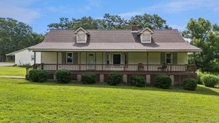 25100 S 610 Road, Grove, OK 74344