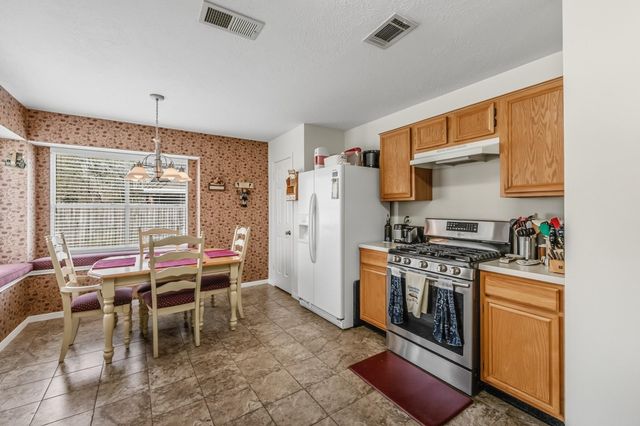 1711 Telkwa Drive, Spring, TX 77386