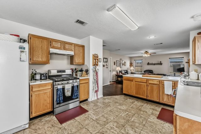 1711 Telkwa Drive, Spring, TX 77386