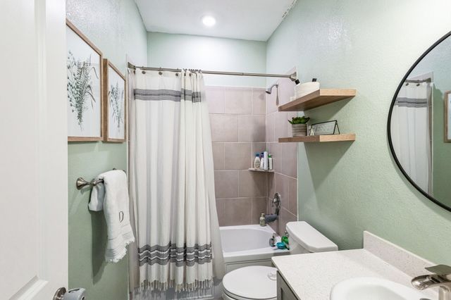 870 Sitwell Drive, Fate, TX 75087