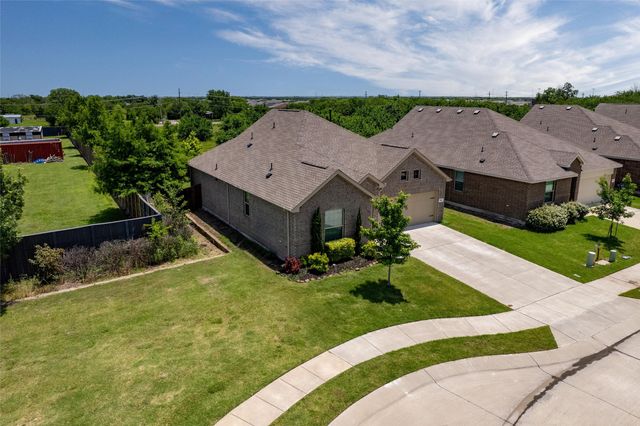 870 Sitwell Drive, Fate, TX 75087