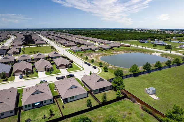 870 Sitwell Drive, Fate, TX 75087