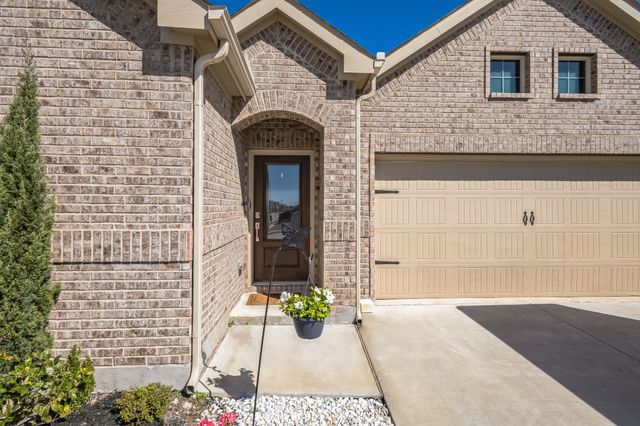 870 Sitwell Drive, Fate, TX 75087