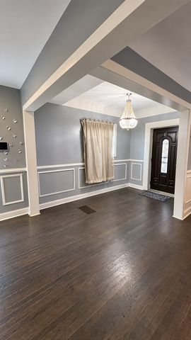 7637 S King Drive, Chicago, IL 60619